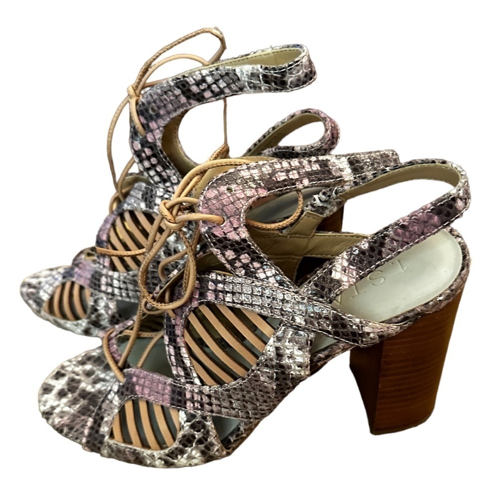 1.State Kayya Heelsβ